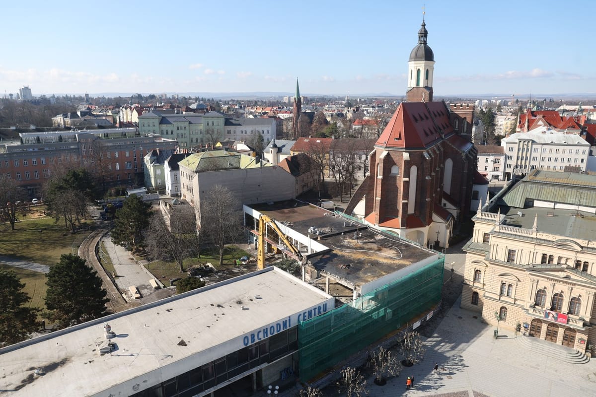 O budoucnosti Slezanky si přečtete v Hlásce, odpověděl primátor Opavy na kritiku zastupitelů