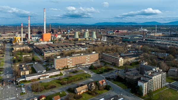 Letecký pohled na výrobní závod Liberty Ostrava, který od prosince 2023 stojí. Zdroj: ČTK/ Sznapka Petr